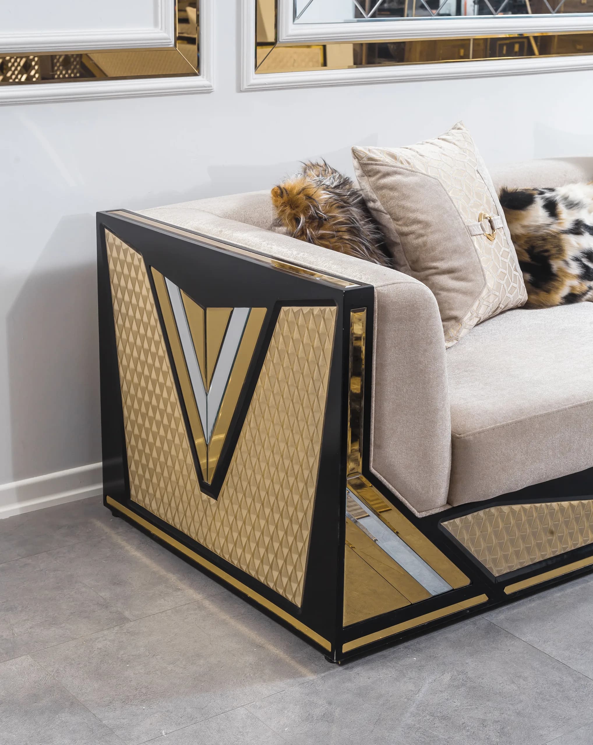 Angel Pro suite arranged in an interior