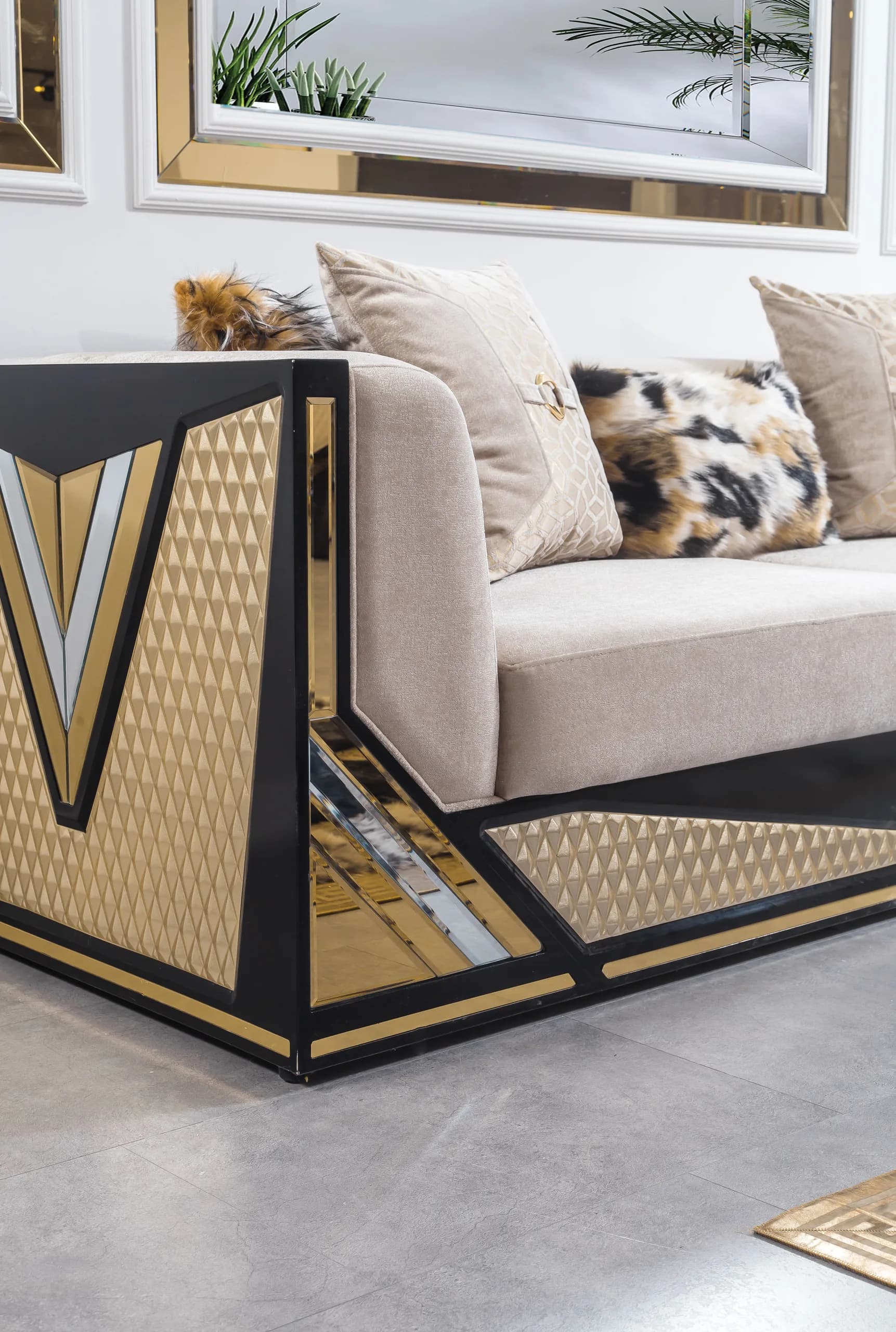 Angel Pro suite arranged in an interior